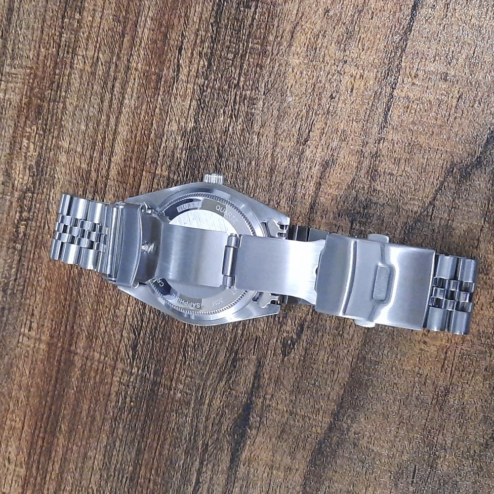 Mens Dress/Sport Watch - Picture 4 of 4